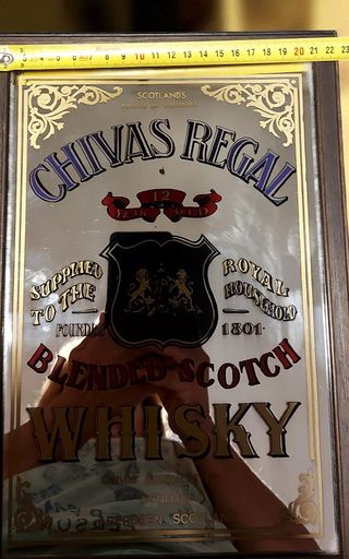 Quadro A Specchio Bar Pub Chivas Regal Blended Sco