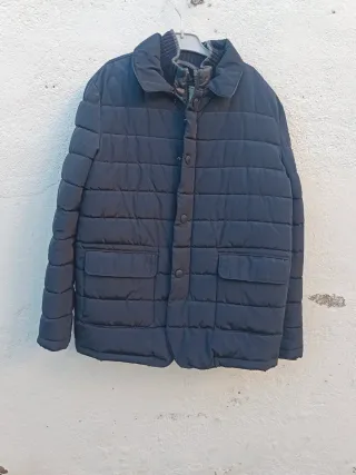 Giubbotto imbottiti per bambini blu navy. 9/10 anni