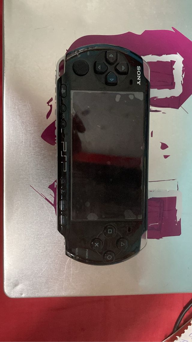 PSP Sony Negra sin cargador