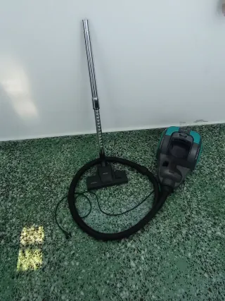 Recambios Aspiradora Cecotec - Tapa Depósito Rota