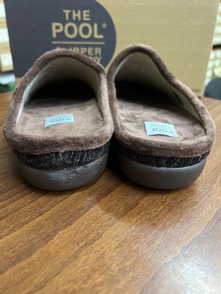 Zapatilla Casa Marrón The Pool Hombre T. 39 y 42