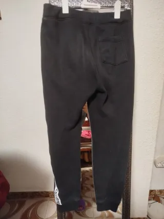 Pantalón chándal Hollister azul marino