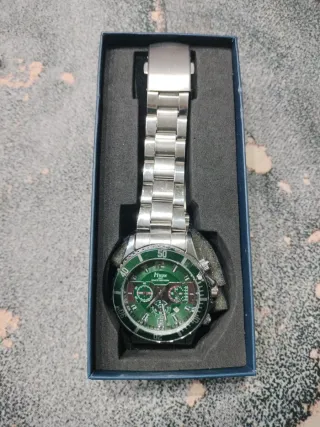 Reloj HKUN Caballero con movimiento de Cuarzo.