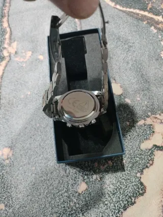 Reloj HKUN Caballero con movimiento de Cuarzo.