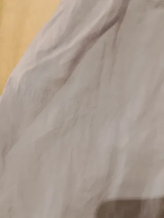 Camisa fina de manga larga azul claro