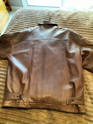 Chaquetón Piel marca Torras interior acolchado