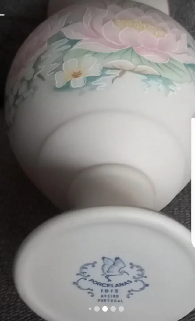 Jarrinha, Porcelanas Ibis de Aveiro, pintada à mão