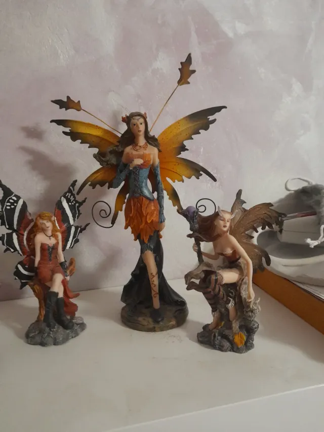 Figuras de resina de hadas