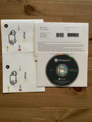 pacchetto completo windows 11 pro dvd cd Spagnolo