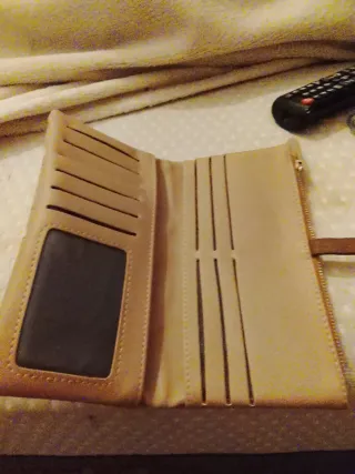 Cartera floral beige y rosa