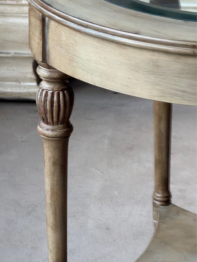 mesita auxiliar francesa