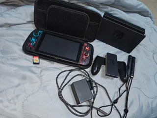 Nintendo Switch Negra con Accesorios