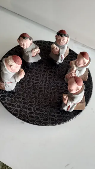 5 fraticelli terracotta colorata