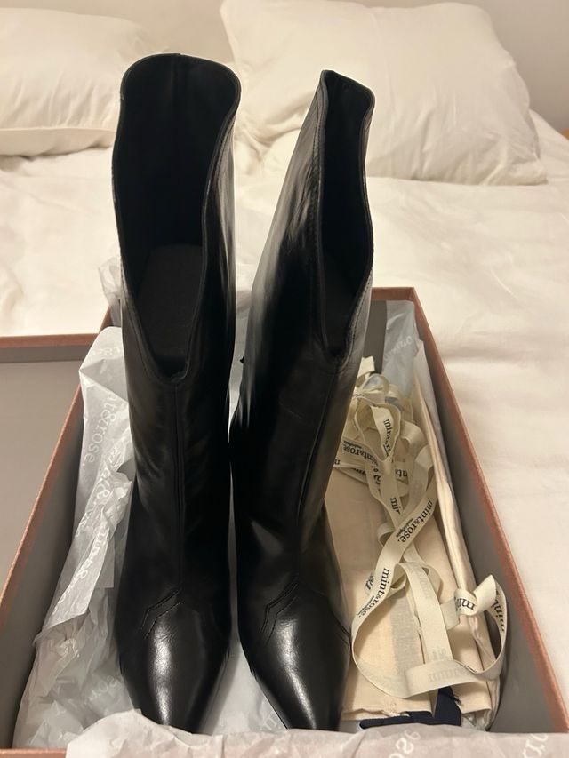 Botas Negras Mint & Rose Geraldine