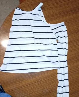 Blusa de hombros descubiertos con rayas