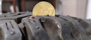 2 Neumáticos de clavos Pirelli 155 R13