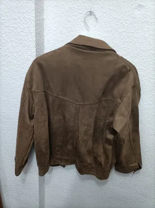 Cazadora Bomber Marrón Talla XS (tirando a S)