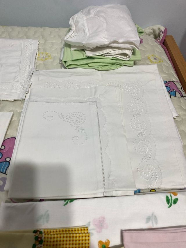 Sábanas y bajeras para bebé