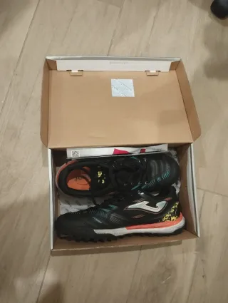 Scarpini da calcetto Joma neri multicolore