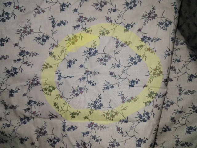 Colcha de entretiempo ( de fabrica con una pequeña