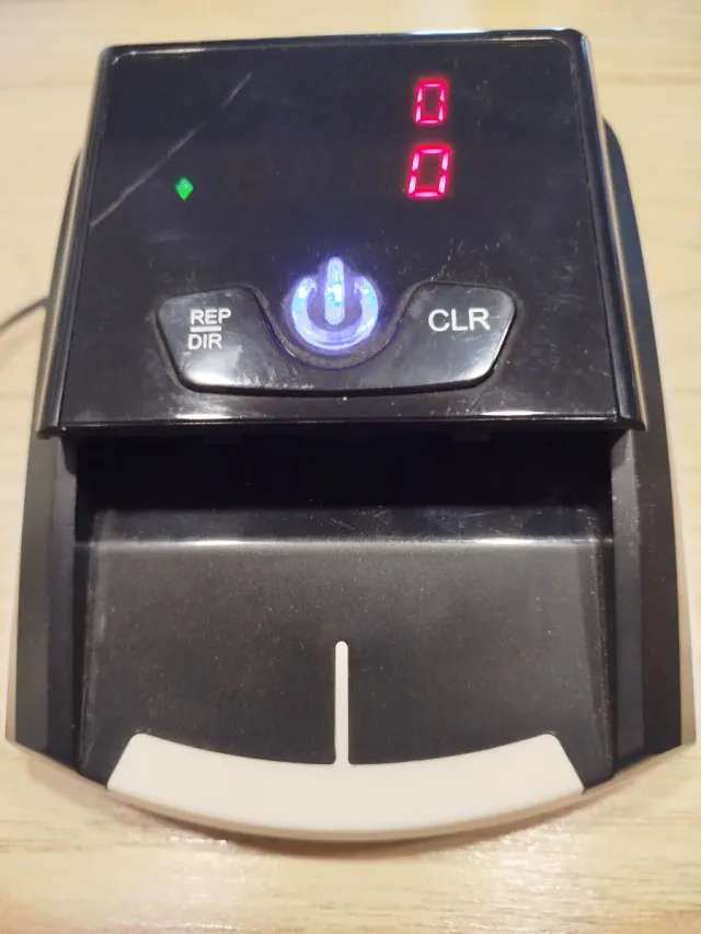 Detector Billetes Falsos Sigma