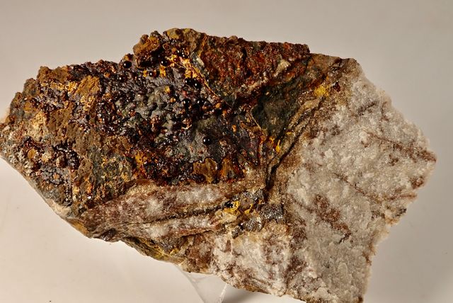 Beraunita y Cacoxeno. Mineral