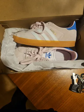 Adidas Gazelle Niña Talla 33 Rosa