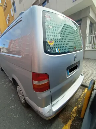 Volkswagen Transporter T5 2004,CAMPERIZADA