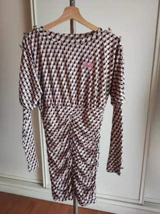 VESTIDO Camaleonica rosa talla L