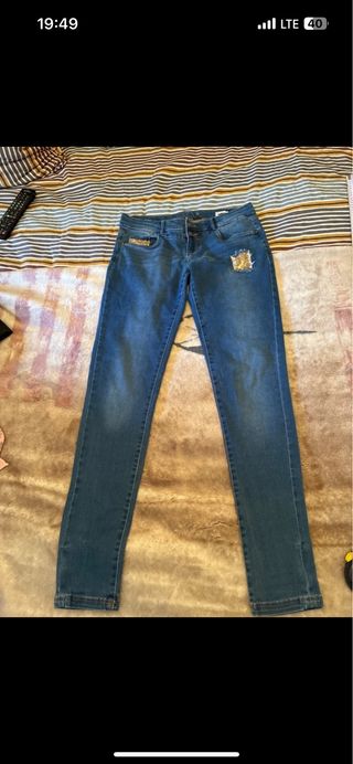 Pantalón vaquero azul talla 42