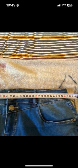 Pantalón vaquero azul talla 42