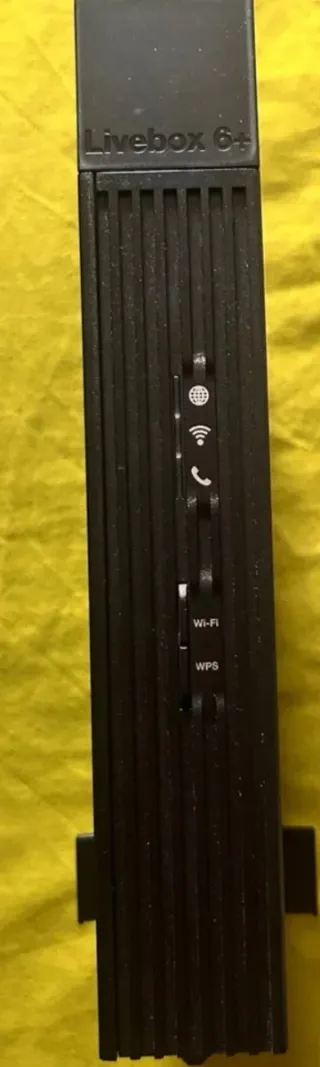 Router Orange/Jazztel livebox 6+ WiFi 6 y telefon