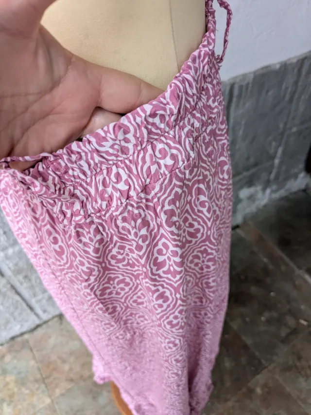 Falda larga asimétrica rosa Talla L