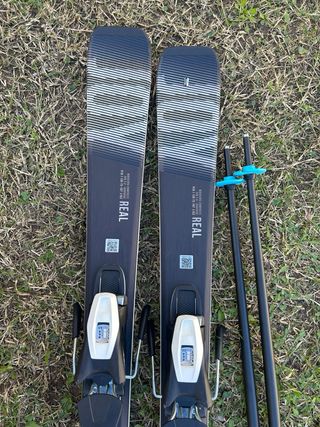 Esquís HEAD Real Joy Mujer 1.53 +fijaciones NUEVOS