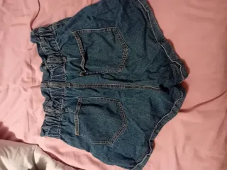 Pantaloncini jeans vita alta con elastico in vita