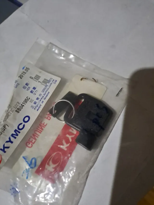 Llave magnética Kymco SB04195C