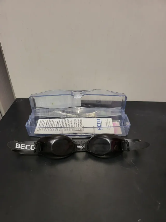 Gafas de natación BECO negras