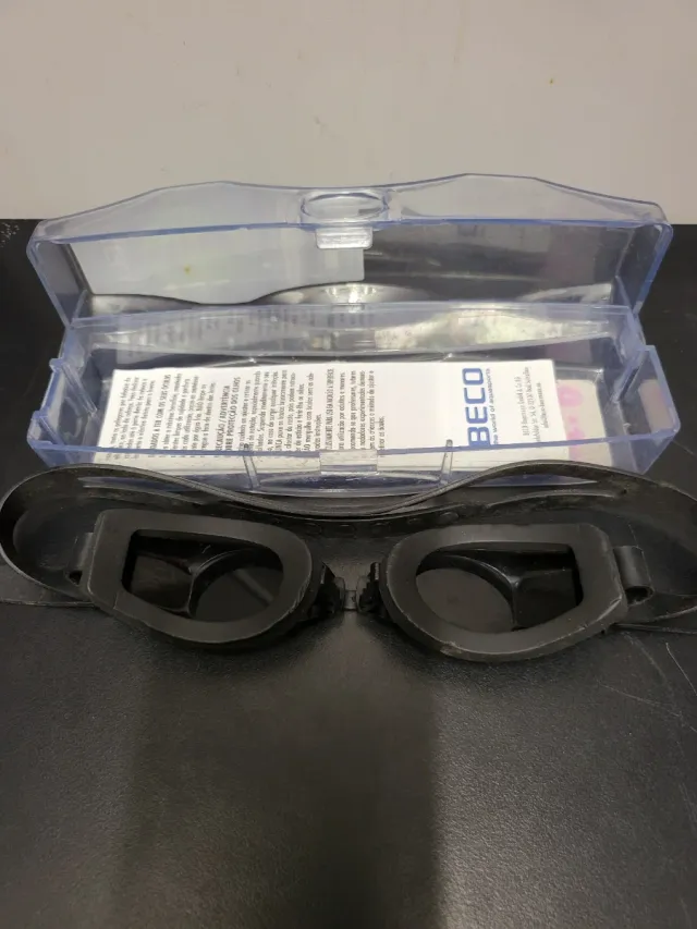 Gafas de natación BECO negras