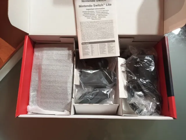 Nintendo Switch Azul y Rojo