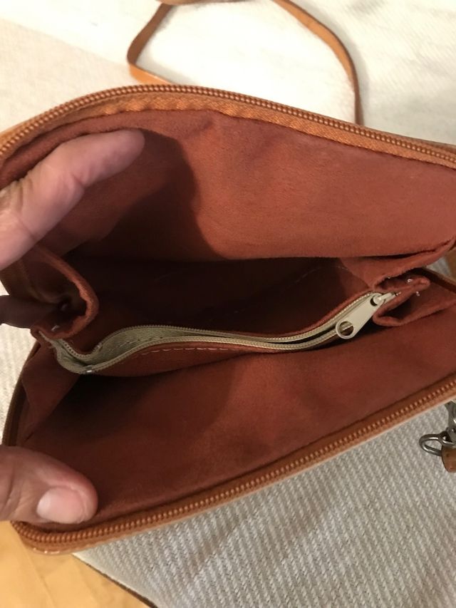 Bolso bandolera de piel marrón/naranja