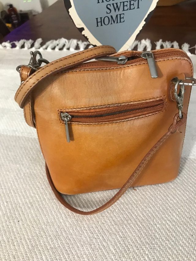 Bolso bandolera de piel marrón/naranja