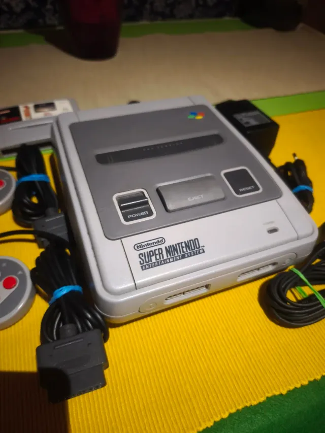 Super Nintendo + 1 Juego