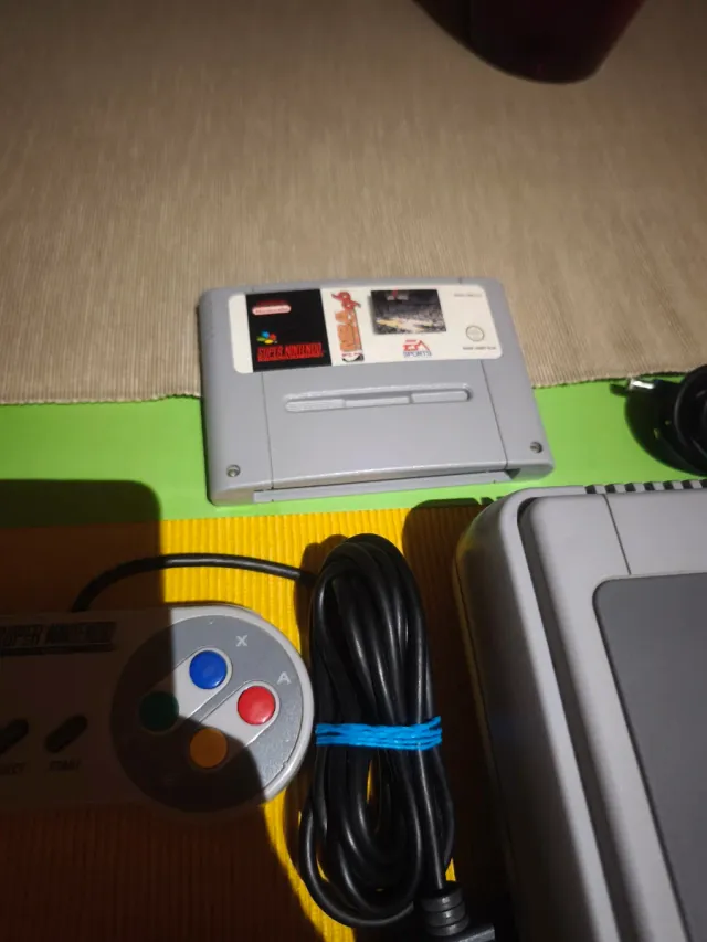 Super Nintendo + 1 Juego