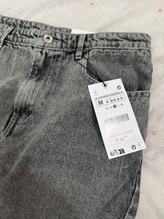 Zara Jeans Rectos Acampanados Talla M