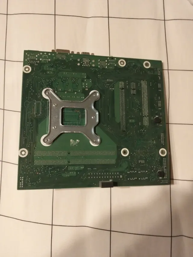 Placa base HP con disipador y ventilador