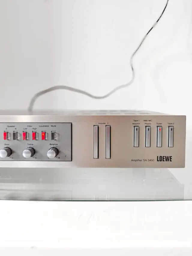 Amplificador Estéreo Vintage Loewe SA 3450