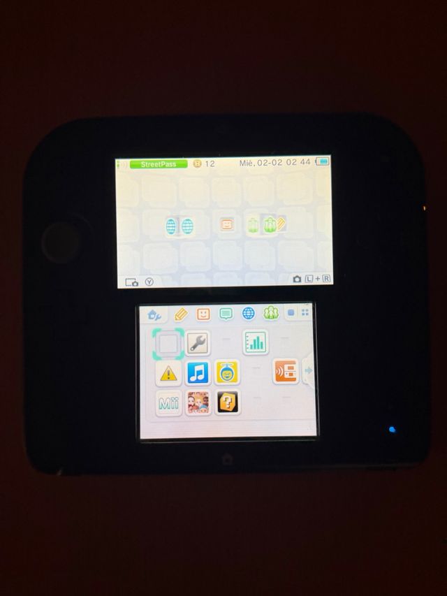 Nintendo 2DS Negra y Azul