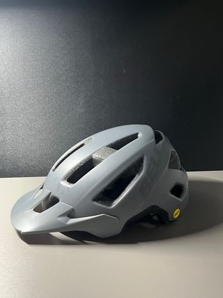 Casco Bell MIPS Gris