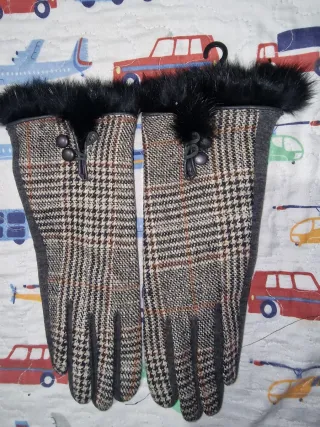 Guantes de mujer con pelo