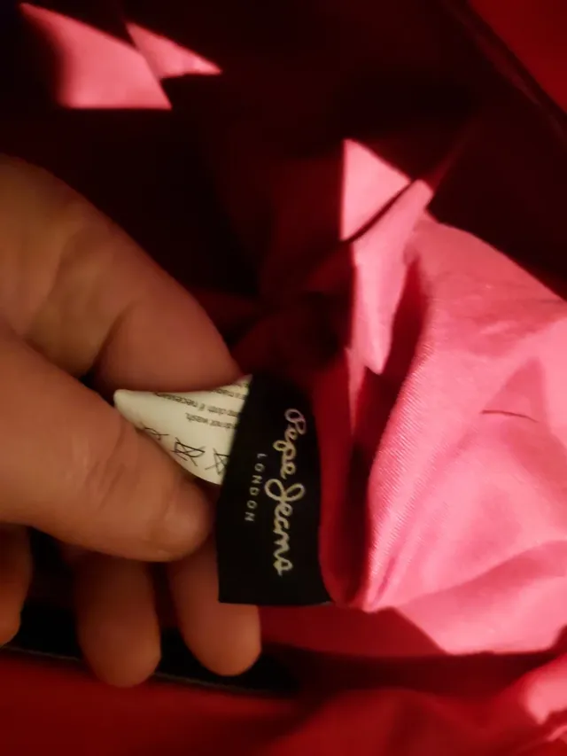 Bolso Pepe Jeans Negro con Etiqueta